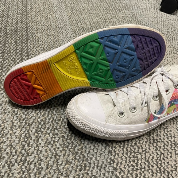 Pride Converse - Picture 4 of 5
